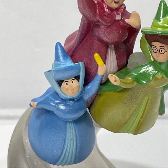 Disney Sleeping Beauty 3 Fairy Godmothers Cake Topper Flora Fauna Merryweather - Picture 2 of 10